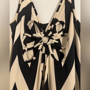 XL MT COLLECTION Chic Black and Cream Maxi Dress